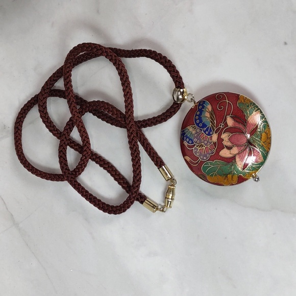 Cloisonne Necklace - Picture 4 of 7